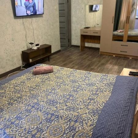 דירות בישקק Bokonbaeva 195 מראה חיצוני תמונה
